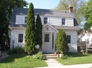 2618 E Lawn Ct, Madison, WI 53704