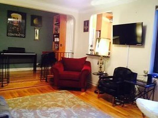 Rented by Nooklyn NYC LLC | media 19