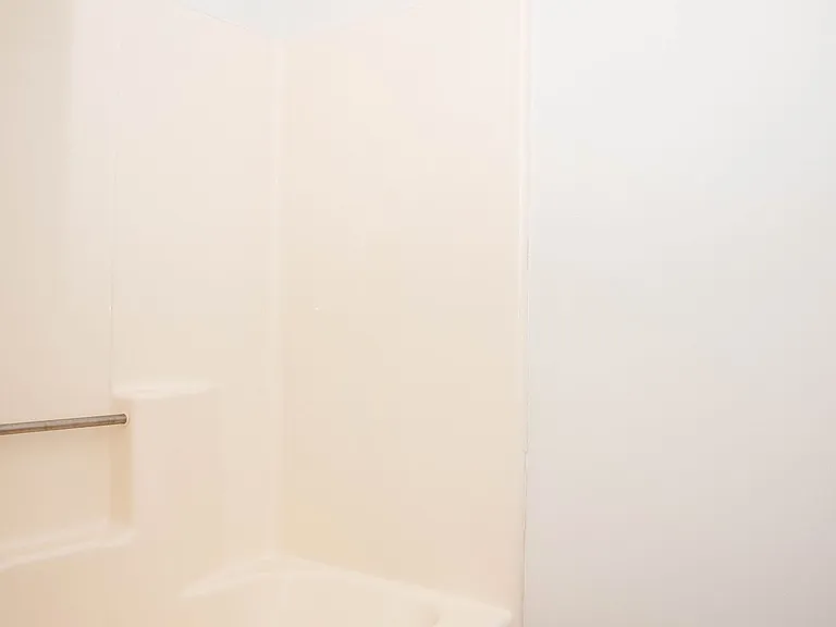 33 E Park St — Photo 12