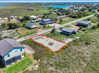 1205 W Canal Dr, Pt Bolivar, TX 77650