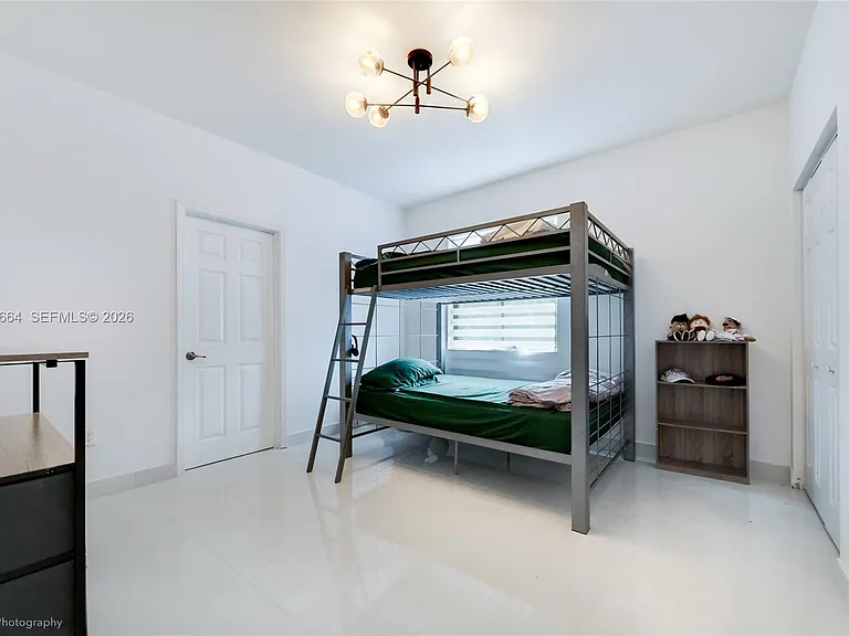 11711 SW 254th St — Photo 5