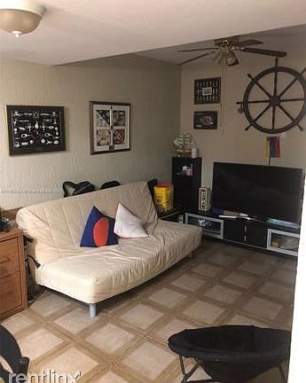 5th image of 8851 NW 110th Pl Unit 1401