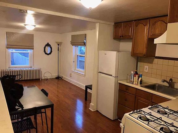 5th image of 1438 S Broad St Floor 3