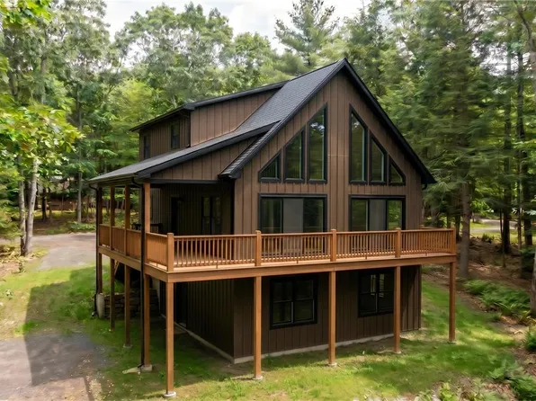 B817 Old Stage Rd, Penn Forest Township, PA 18210