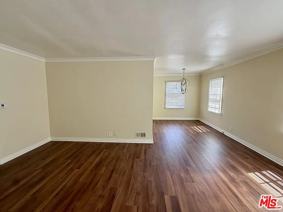2 bed, 1.0 bath, 1200 sqft, $3,195 — Photo 4