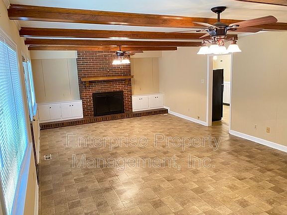 4th image of 939 Dillworth St
