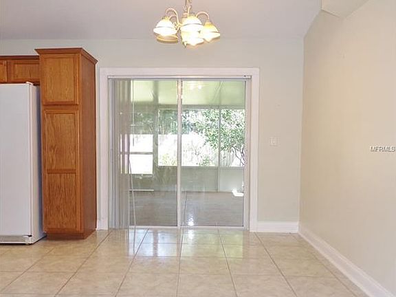 4th image of 101 Quail Oaks Cir