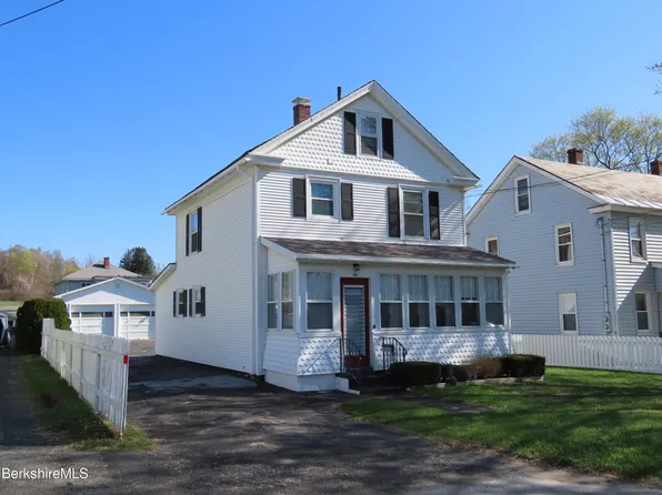 43 Valley St, Adams, MA 01220