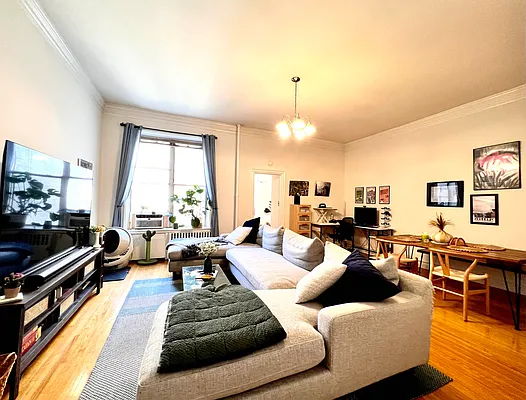 Rented by Compass | media 1