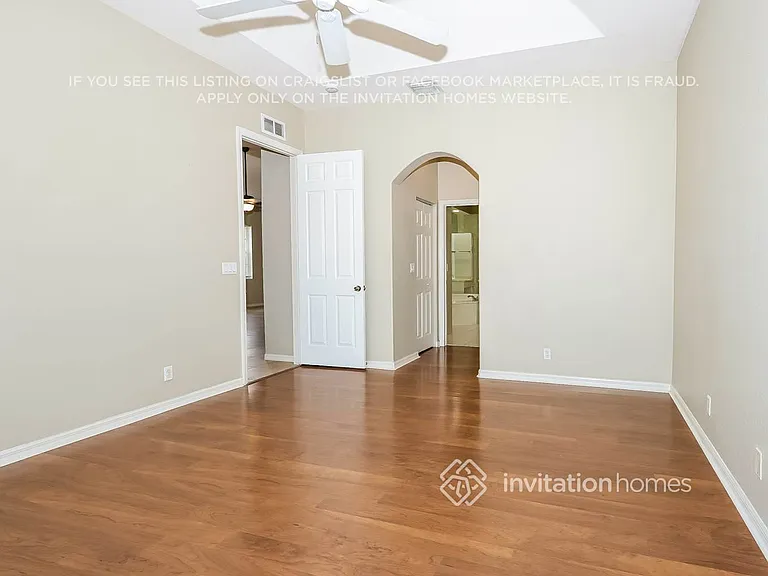 2455 Sandy Cay — Photo 9
