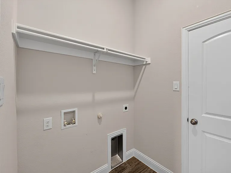 2819 Diamondback Dr — Photo 31