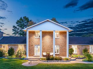 1139 Saint Joseph Rd, Russell, ON K0A 1W0