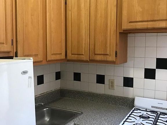 5th image of 122 W 137th St APT 5B