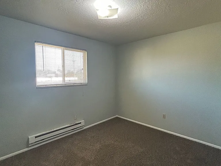 5105 Hawthorne — Photo 11