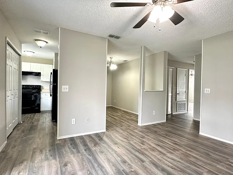 4124 Pershing Pointe Pl #2 — Photo 17