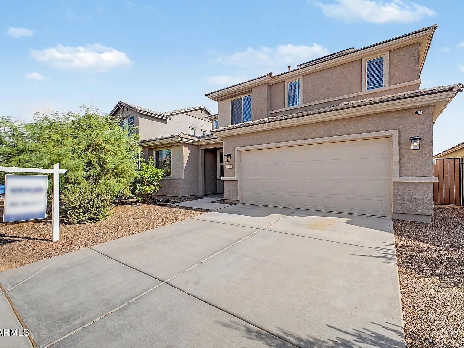 6 bed, 5.0 bath, 3045 sqft, $3,700 — Photo 2