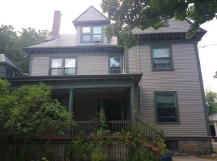 39 Columbia St, Brookline, MA 02446