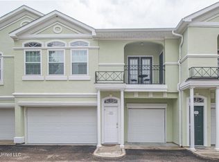 2252 Beach Dr APT 203, Gulfport, MS 39507