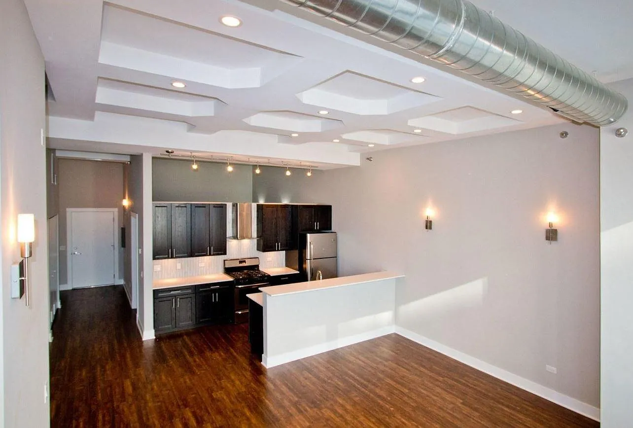 Aviation Lofts — Photo 3