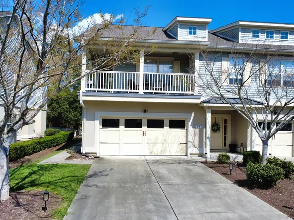 104 Knightbury Ct. #A, Murrells Inlet, SC 29576