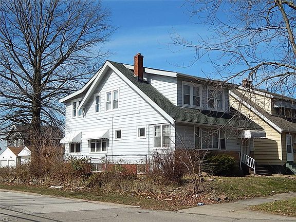 3rd image of 4880 E 85th St