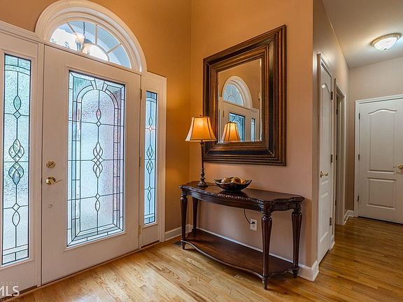 2nd image of 9218 Camden Ct