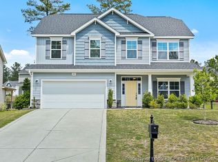 469 Falls Creek Dr, Spring Lake, NC 28390