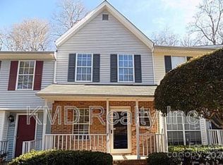 6425 Windsor Gate Ln, Charlotte, NC 28215
