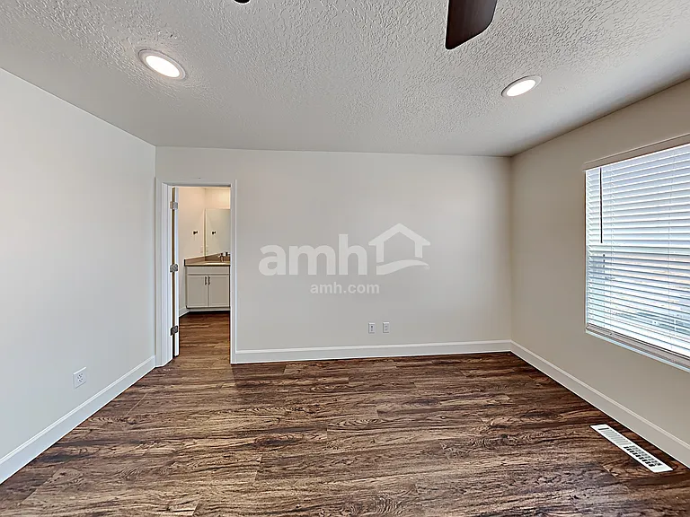 6026 W South Jordan Pkwy — Photo 9