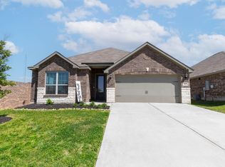 909 Keystone Ct, Denton, TX 76207