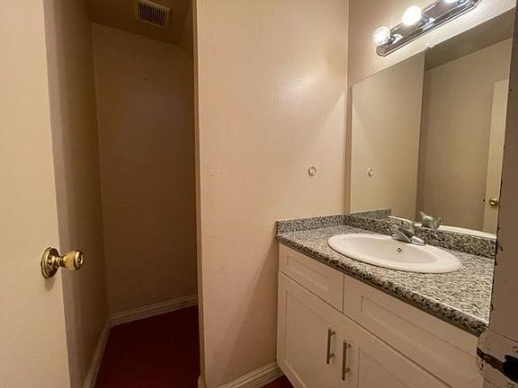 4th image of 3453 Villa Knolls South Dr