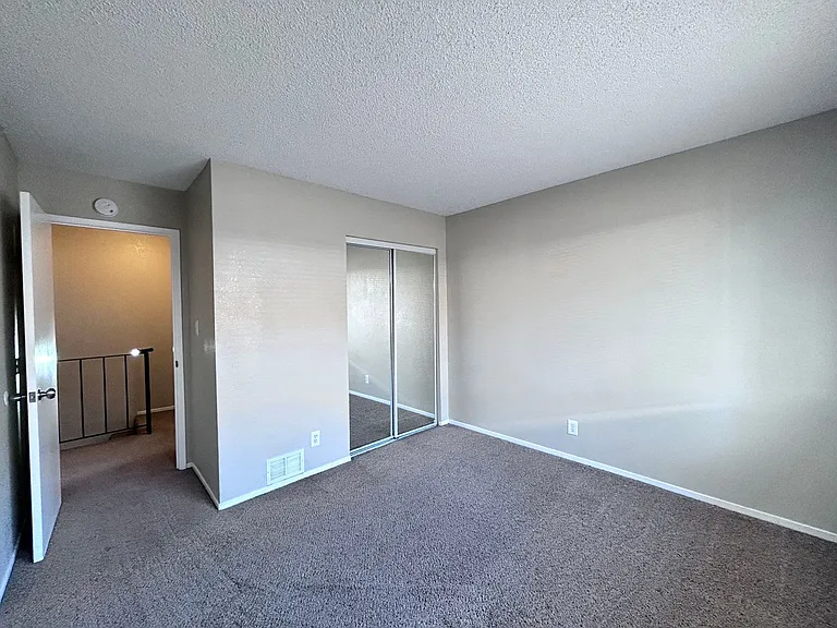 7408 Franklin Blvd #2 — Photo 8