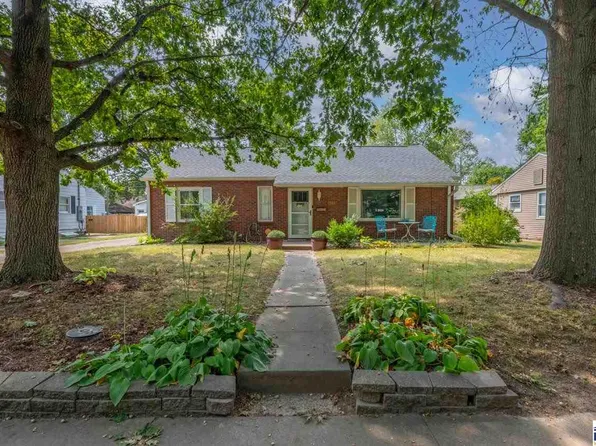 223 McKinley Blvd, Terre Haute, IN 47803