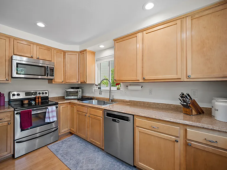 3425 Hideaway Pl — Photo 12