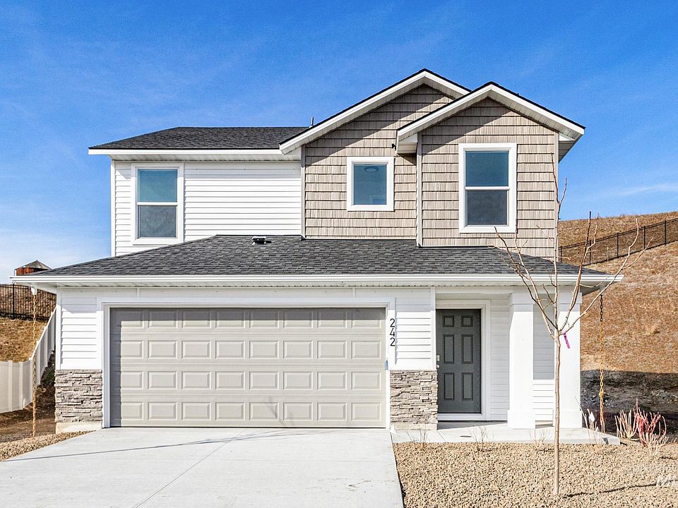 1st image of 242 Caribou Ct