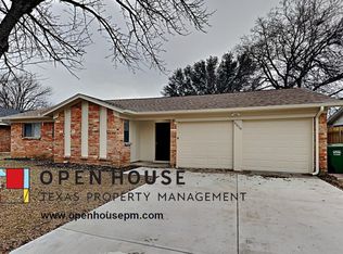 6016 Ridgecrest Dr, Watauga, TX 76148
