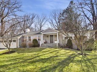 3 Appleby Dr, Bedford, NY 10506