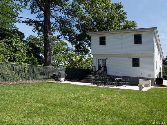5th image of 269 Marcus Avenue