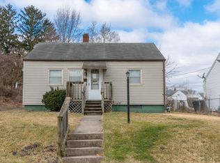 2141 S Taylor St, South Bend, IN