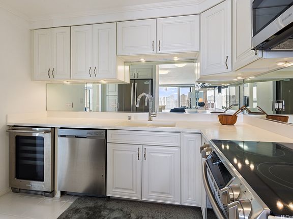 4th image of 1350 Ala Moana Blvd APT 3106
