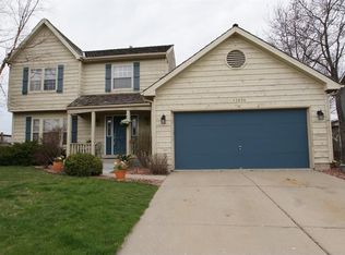 17676 W Julie Ln, Gurnee, IL 60031