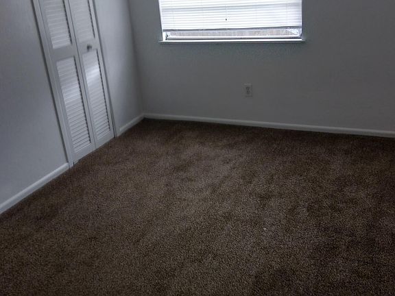 3rd image of 3595 53rd Ave N