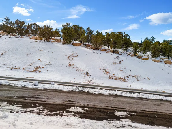 3183 W Moon Crest Dr, Cedar City, UT 84720