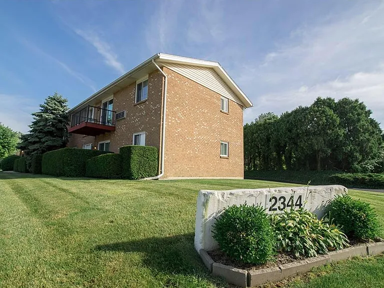 2344 Glenheath Dr — Photo 4