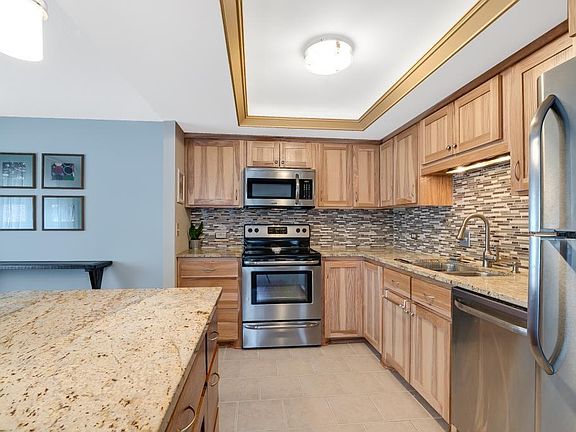 2nd image of 2885 Knox Ave S APT 208