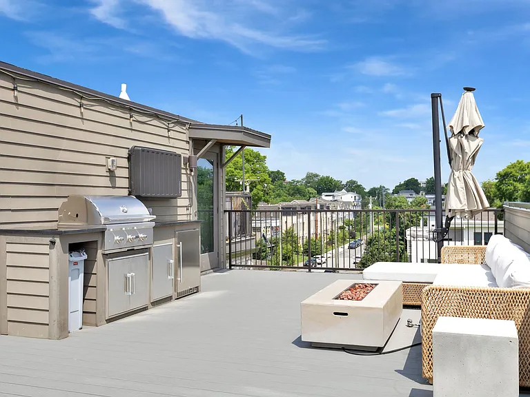 522 Garfield St — Photo 30