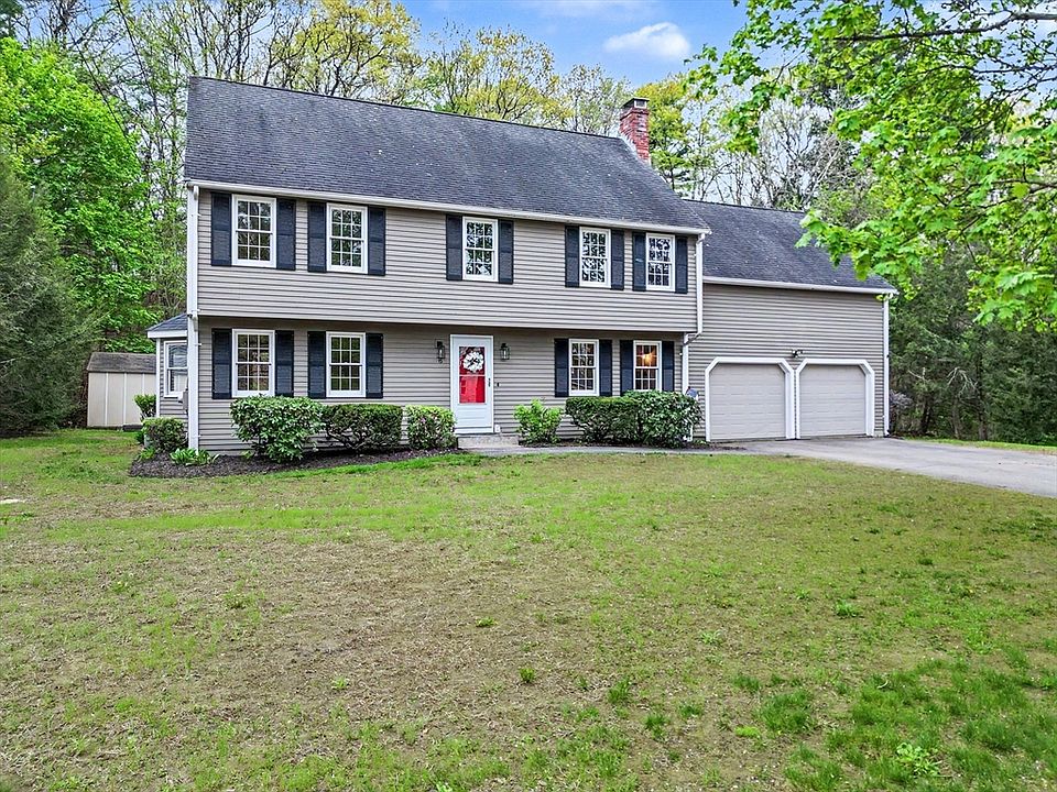 1st image of 8 Thomas Dr