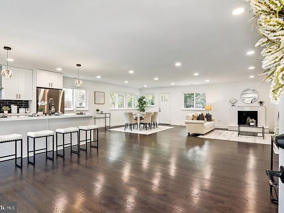 4th image of 10126 Ashburton Ln
