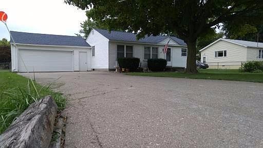 2nd image of 4477 Alder Dr