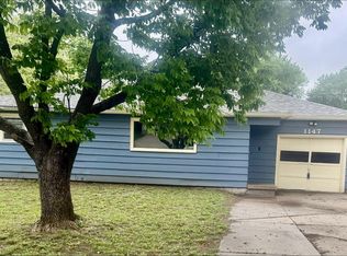 1147 Helen St, Augusta, KS 67010